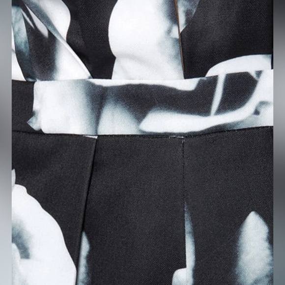 Lulu’s B/W Floral Sexy & Sophisticated Romper - Picture 7 of 14